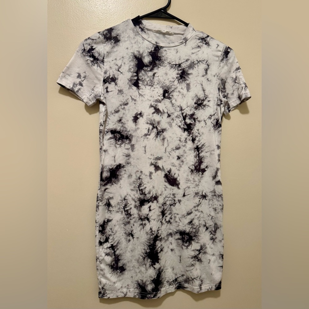 SHEIN Tie-Dye Short Sleeve Dress